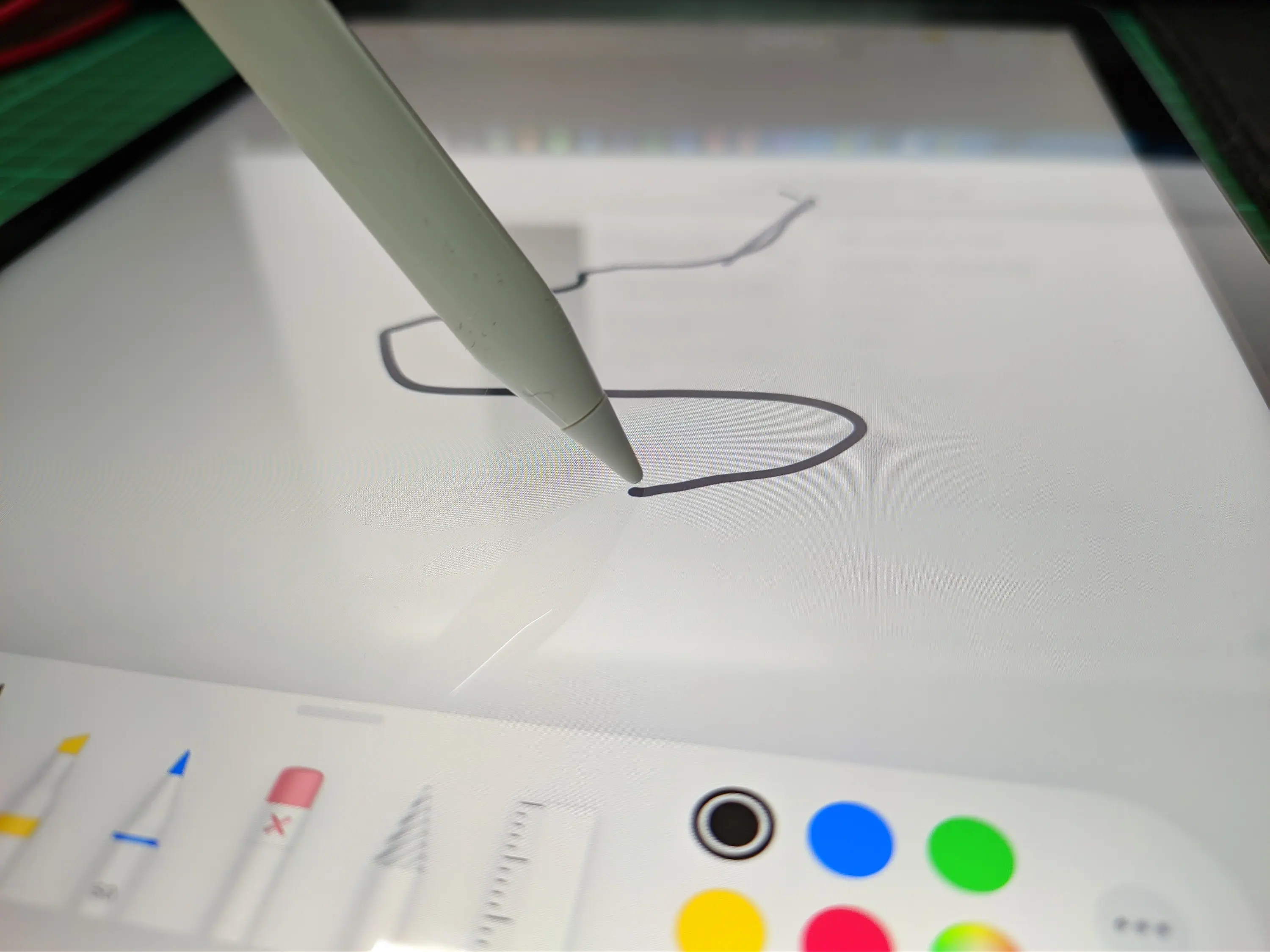 Apple Pencil 筆觸誤差