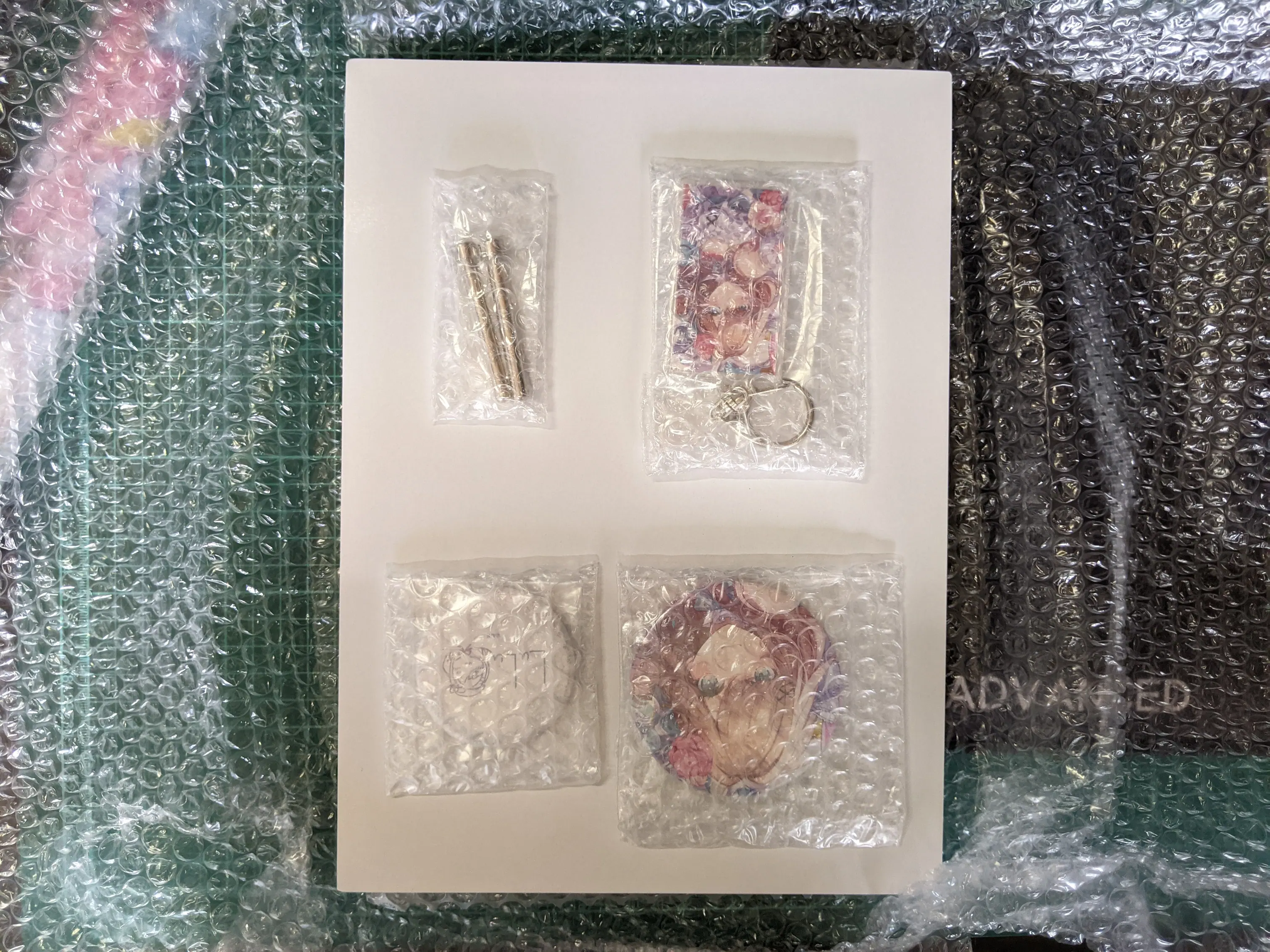鑰匙圈和徽章